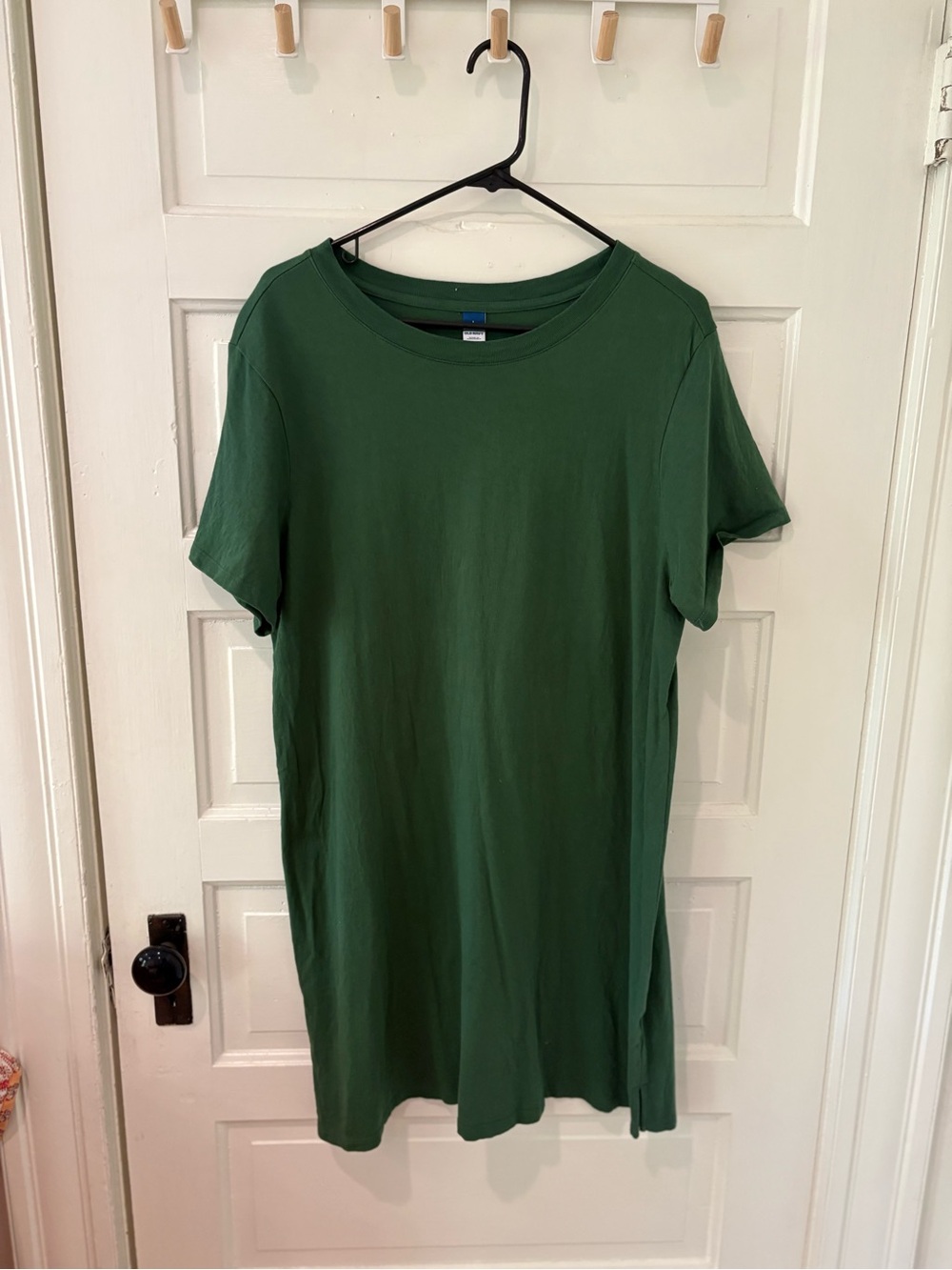 Old Navy Green Crewneck Tee